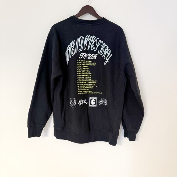 Goth Money Records When Doves Kry Crewneck Sweatshirt - Picture 2 of 5